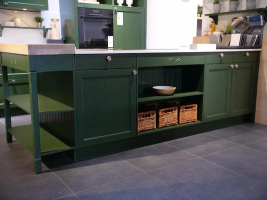 Cuisine Systemat AV 6035 en bois véritable peint oxyde de chrome vert