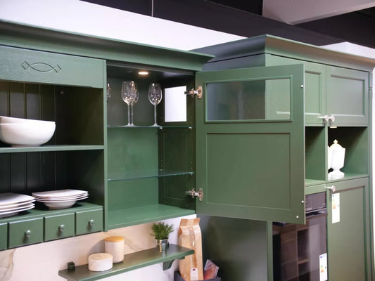 Cuisine Systemat AV 6035 en bois véritable peint oxyde de chrome vert