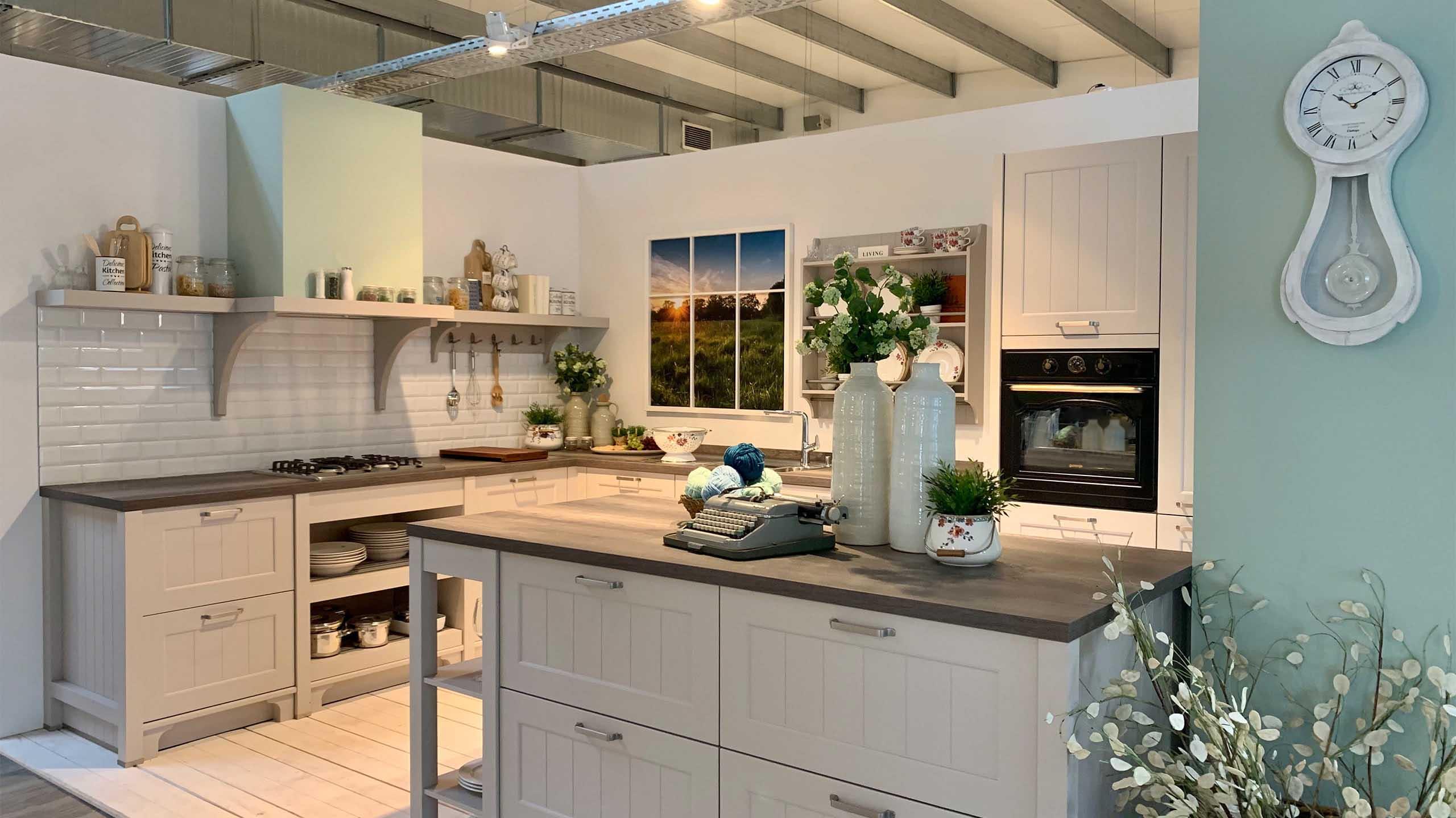 Landhausküche vom Schreiner | Modern, klassisch \u0026 nach Maß, image size:2560x1440