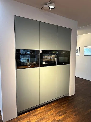Einbauküche SE 8008LS Quarzitgrün Und Kaviargrün Samtmatt Arbeitsplatte Keramik Weiß Grau Inklusive E-Geräte