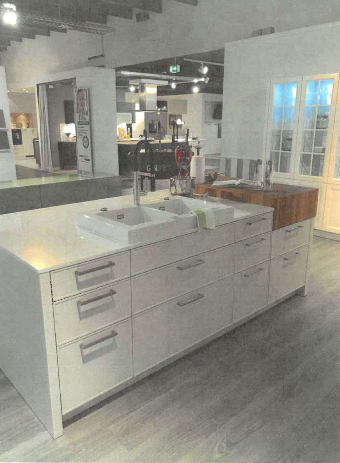 Küche Mikrostruktur RAL NCS 1288 S1002 Y  Weiß