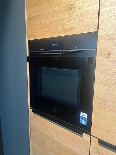 Küche Linee Massivholz